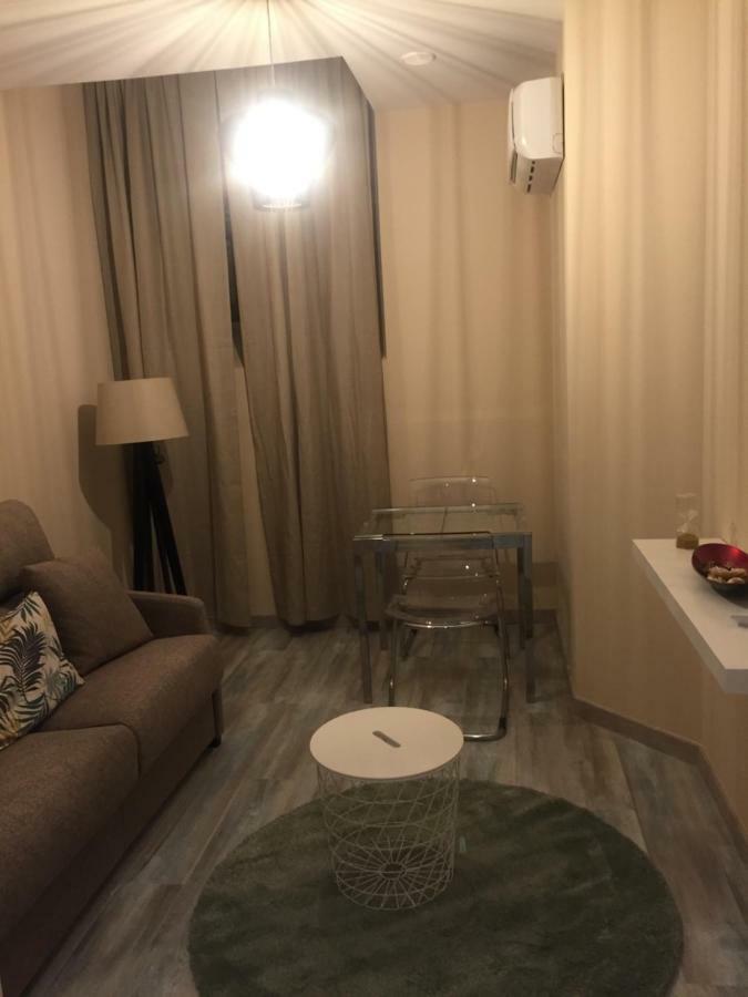 Apartamentos Turisticos Desiree Arévalo Kültér fotó